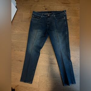 True Religion Geno Relaxed Slim Men’s Jeans in Blue Wash Size 42